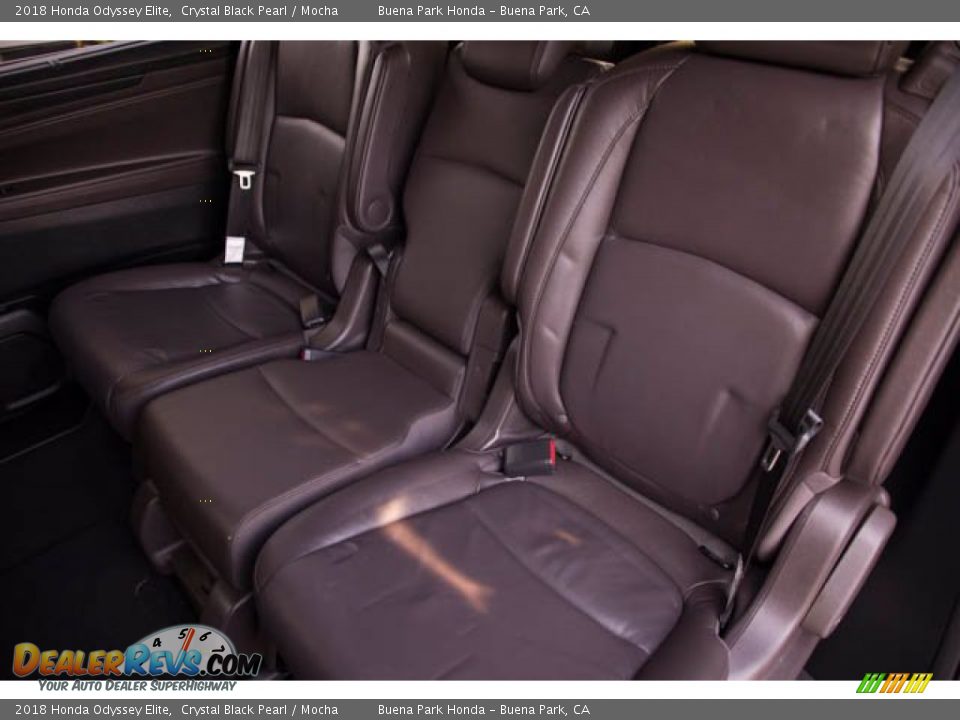 2018 Honda Odyssey Elite Crystal Black Pearl / Mocha Photo #17