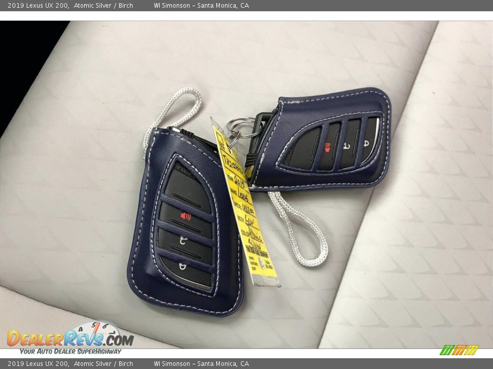 Keys of 2019 Lexus UX 200 Photo #11