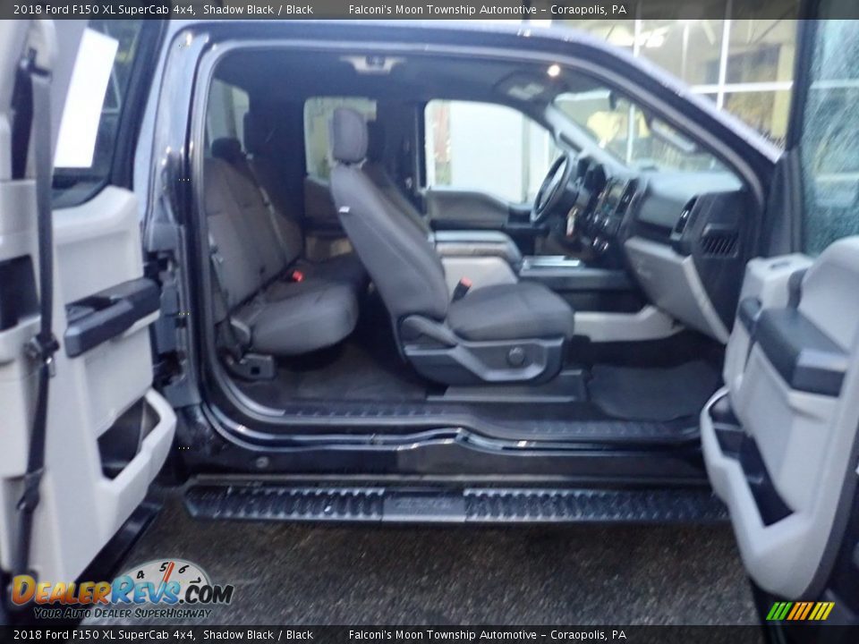 2018 Ford F150 XL SuperCab 4x4 Shadow Black / Black Photo #14