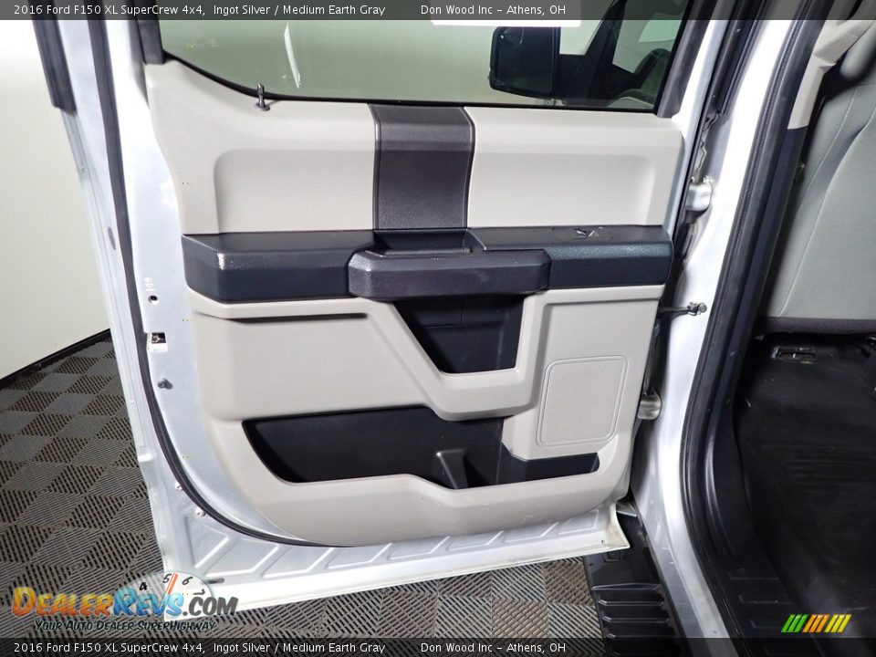 2016 Ford F150 XL SuperCrew 4x4 Ingot Silver / Medium Earth Gray Photo #19