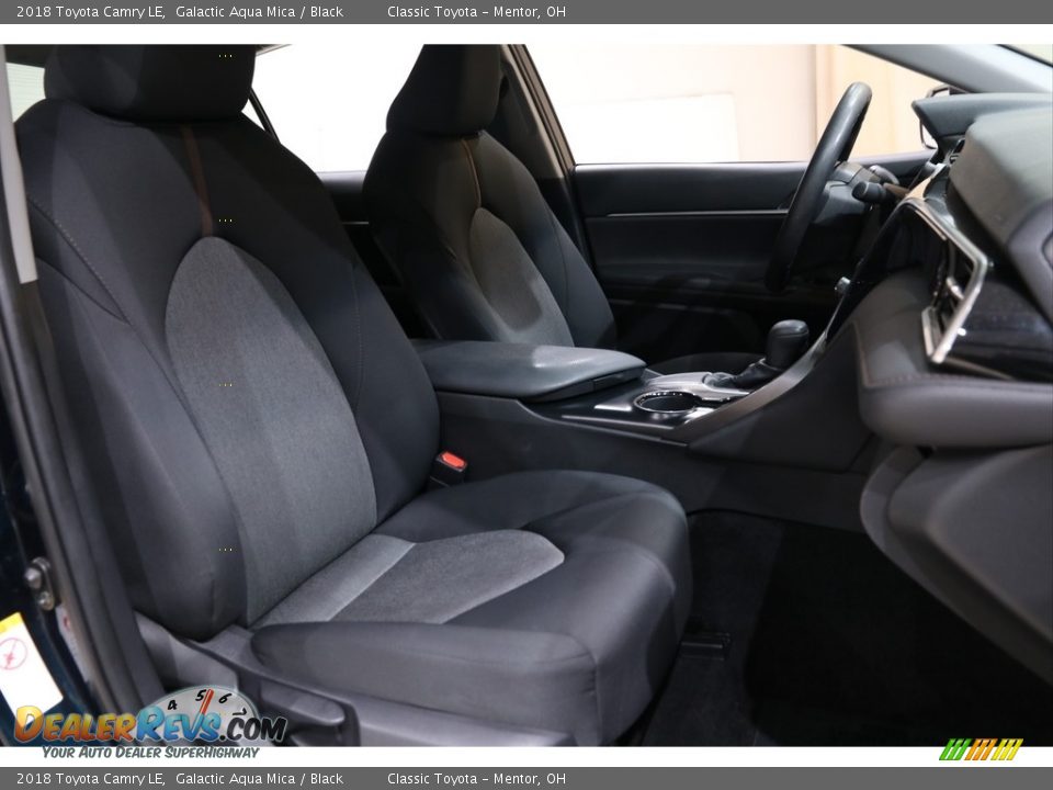 2018 Toyota Camry LE Galactic Aqua Mica / Black Photo #14