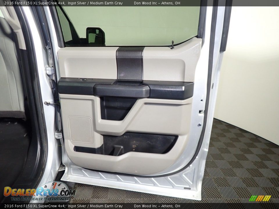 2016 Ford F150 XL SuperCrew 4x4 Ingot Silver / Medium Earth Gray Photo #21