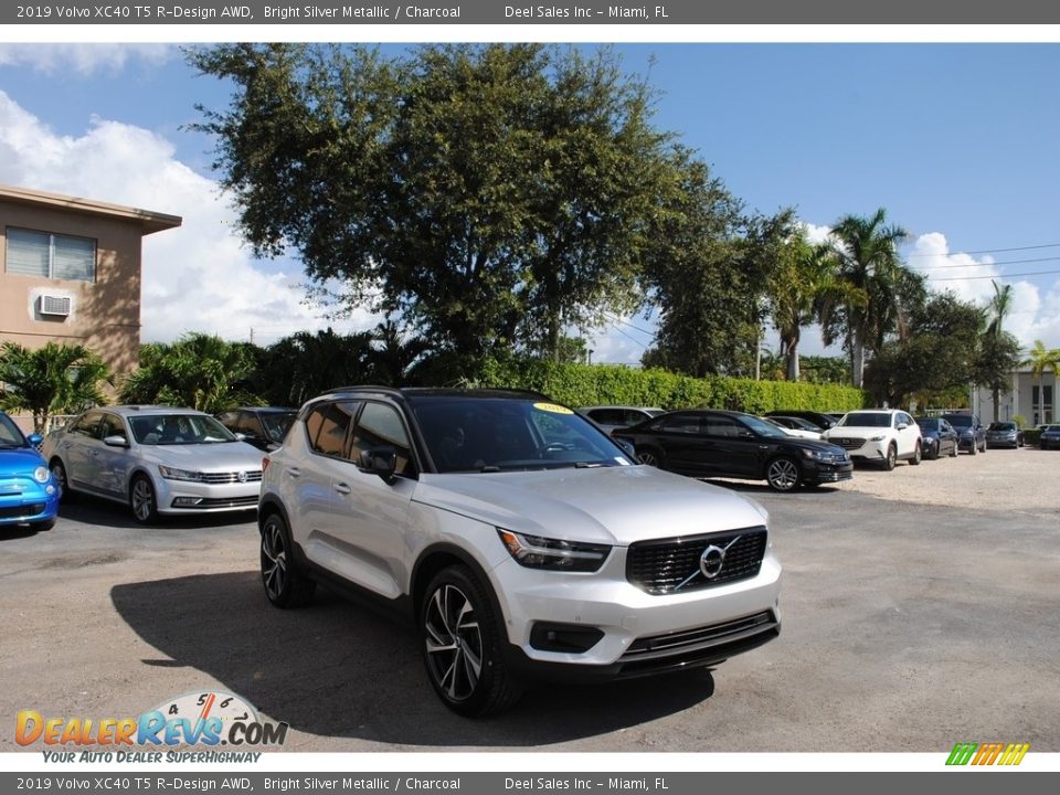 2019 Volvo XC40 T5 R-Design AWD Bright Silver Metallic / Charcoal Photo #1