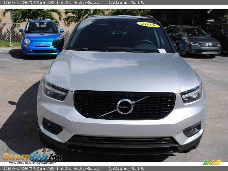 2019 Volvo XC40 T5 R-Design AWD Bright Silver Metallic / Charcoal Photo #3