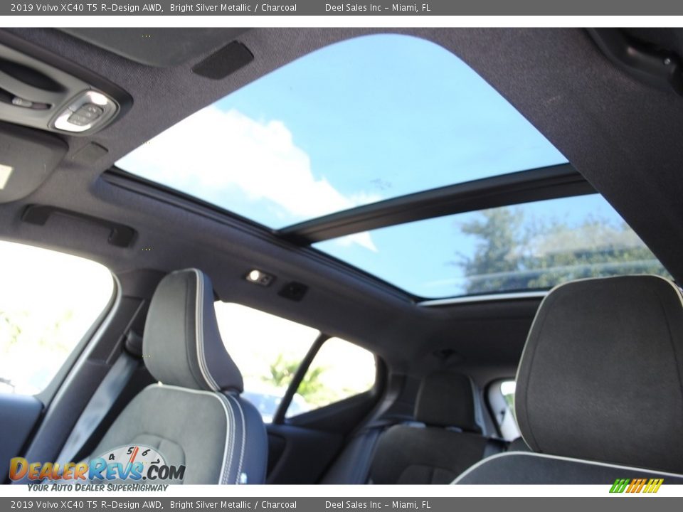 2019 Volvo XC40 T5 R-Design AWD Bright Silver Metallic / Charcoal Photo #13