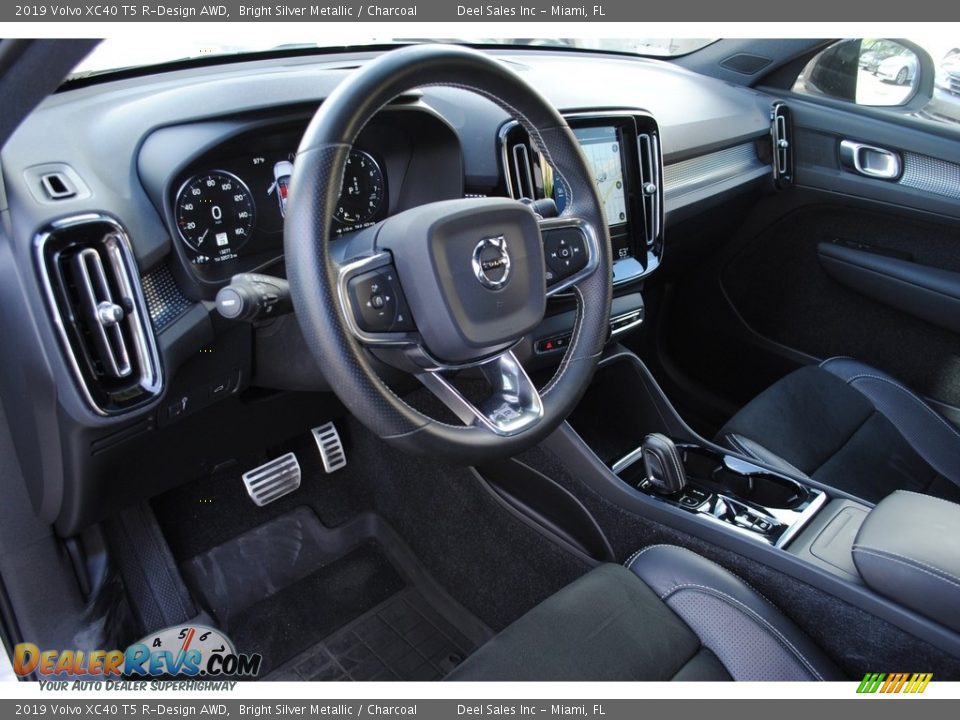 2019 Volvo XC40 T5 R-Design AWD Bright Silver Metallic / Charcoal Photo #16