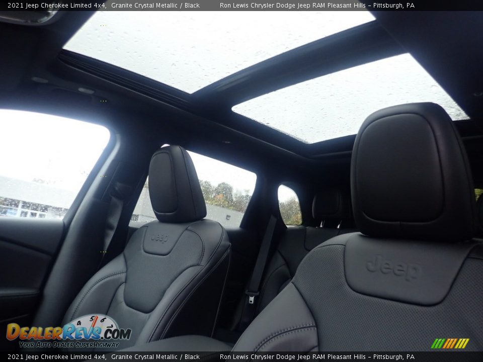 Sunroof of 2021 Jeep Cherokee Limited 4x4 Photo #20