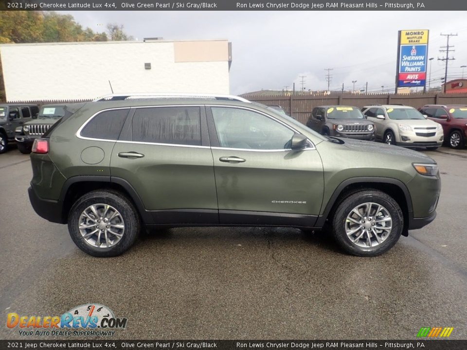 2021 Jeep Cherokee Latitude Lux 4x4 Olive Green Pearl / Ski Gray/Black Photo #4