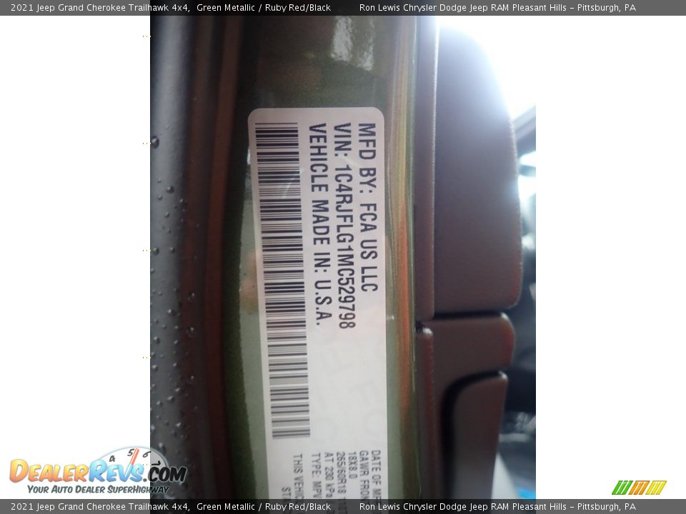 2021 Jeep Grand Cherokee Trailhawk 4x4 Green Metallic / Ruby Red/Black Photo #11