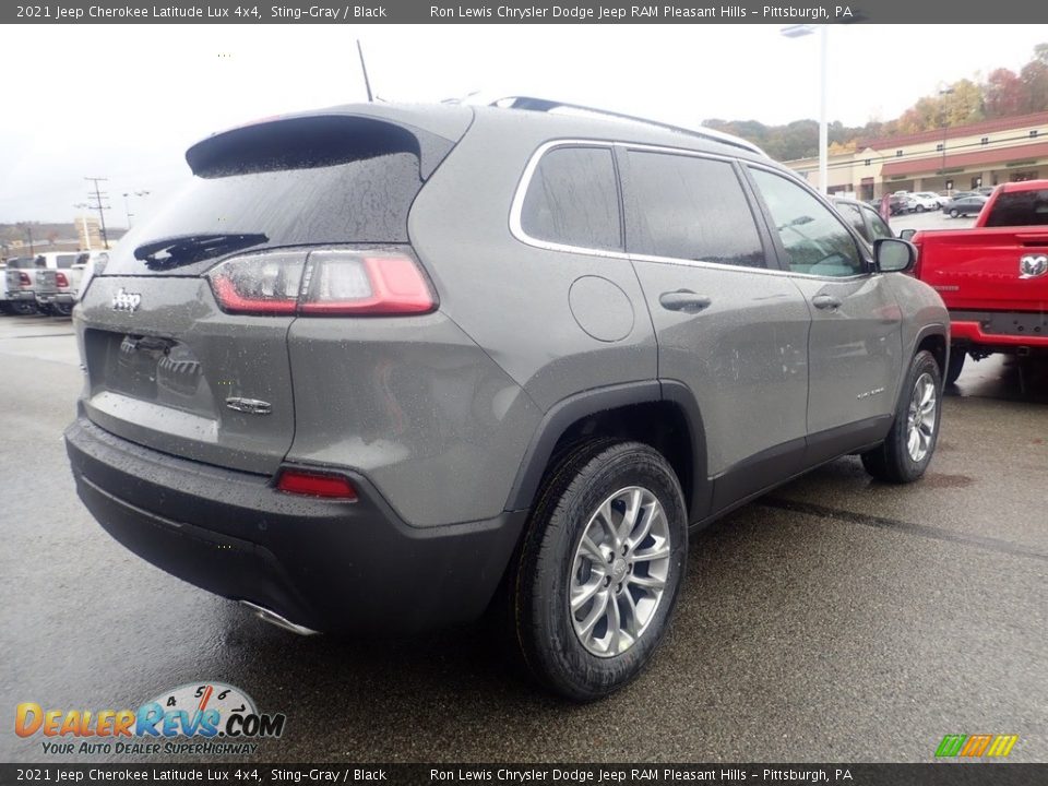 2021 Jeep Cherokee Latitude Lux 4x4 Sting-Gray / Black Photo #5