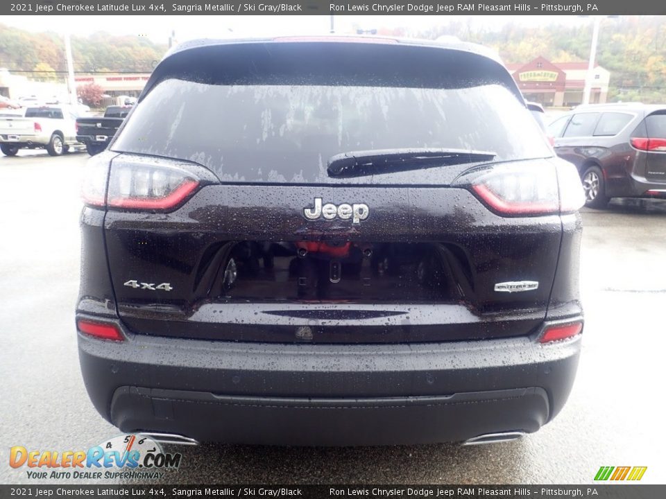 2021 Jeep Cherokee Latitude Lux 4x4 Sangria Metallic / Ski Gray/Black Photo #8
