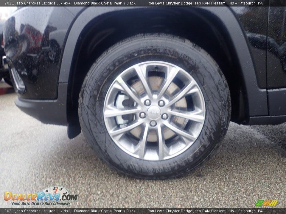 2021 Jeep Cherokee Latitude Lux 4x4 Diamond Black Crystal Pearl / Black Photo #6