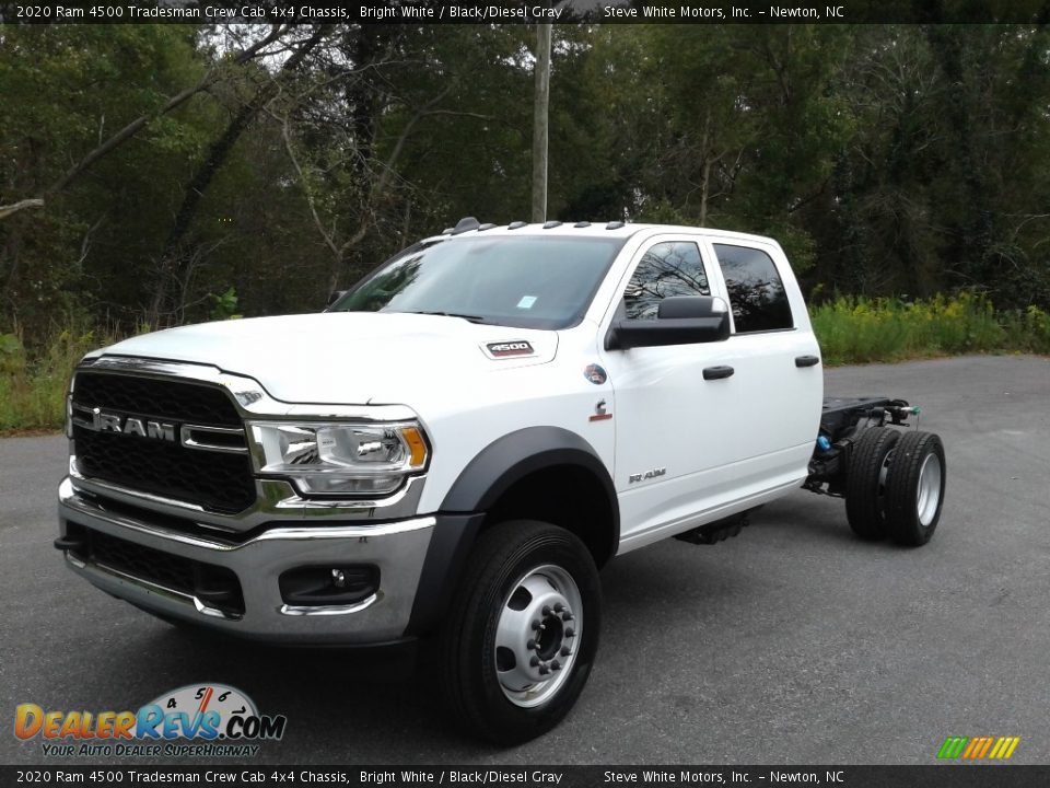 2020 Ram 4500 Tradesman Crew Cab 4x4 Chassis Bright White / Black/Diesel Gray Photo #2