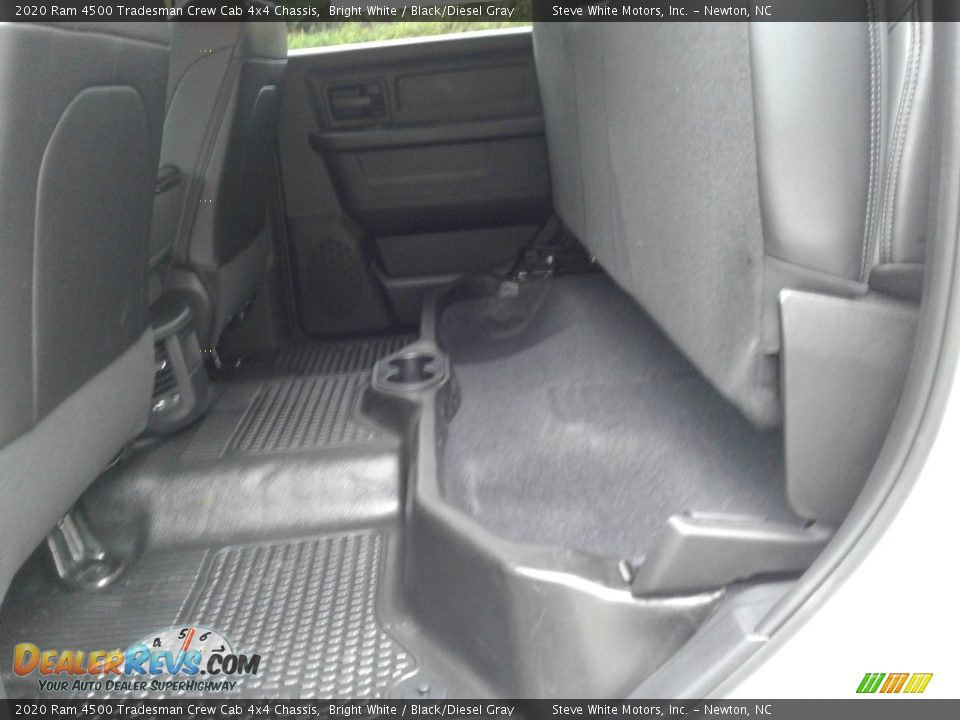 2020 Ram 4500 Tradesman Crew Cab 4x4 Chassis Bright White / Black/Diesel Gray Photo #13