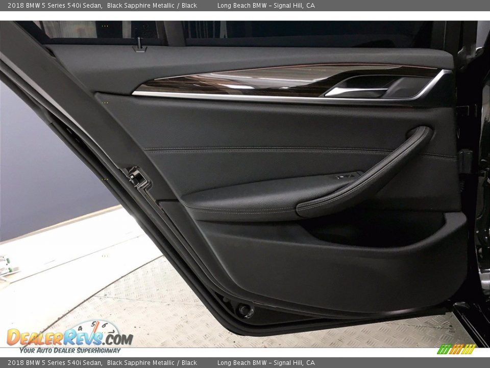 2018 BMW 5 Series 540i Sedan Black Sapphire Metallic / Black Photo #25