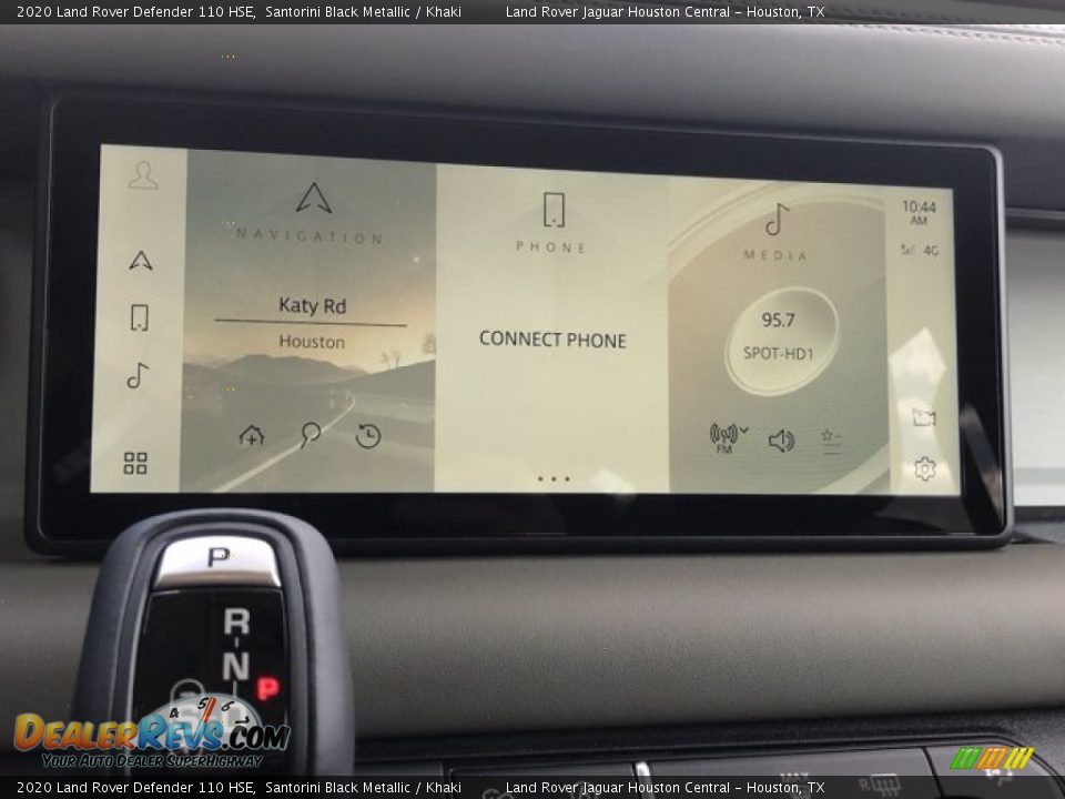 Controls of 2020 Land Rover Defender 110 HSE Photo #19