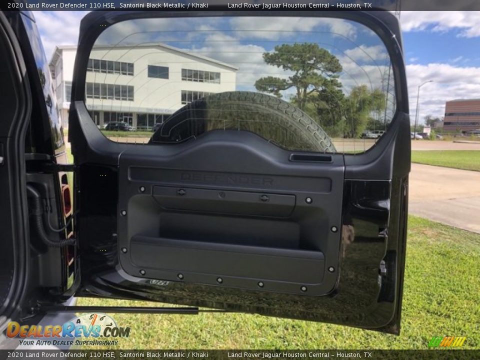 2020 Land Rover Defender 110 HSE Trunk Photo #30