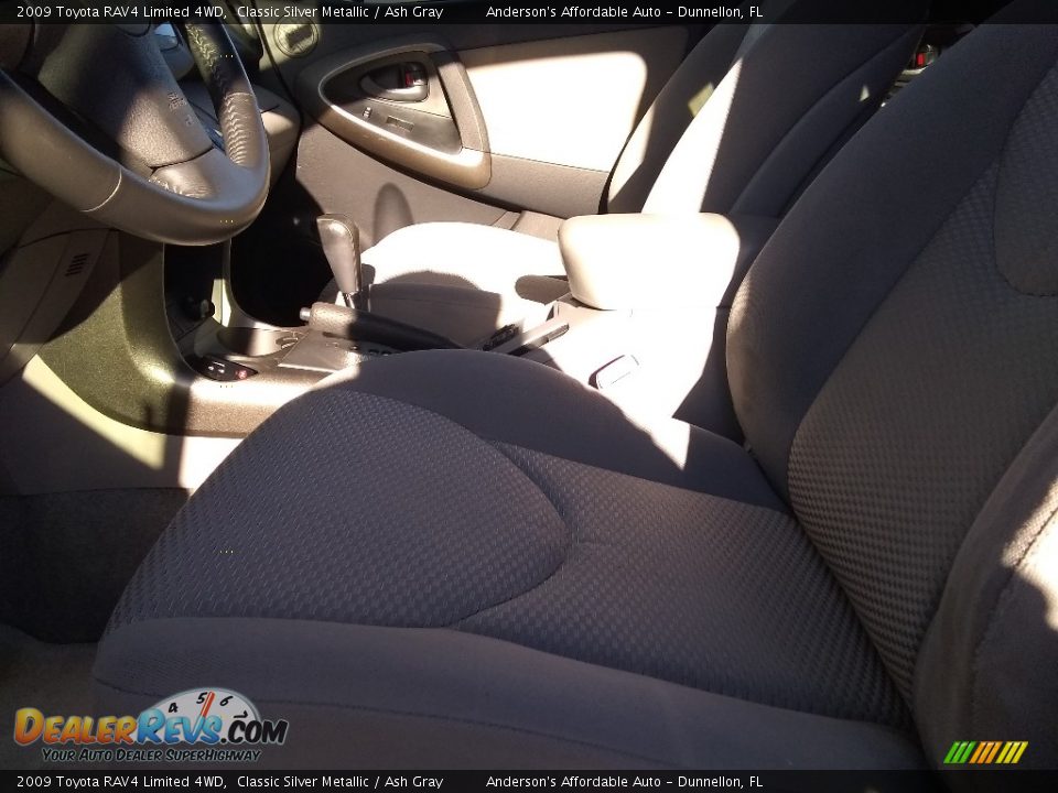 2009 Toyota RAV4 Limited 4WD Classic Silver Metallic / Ash Gray Photo #10