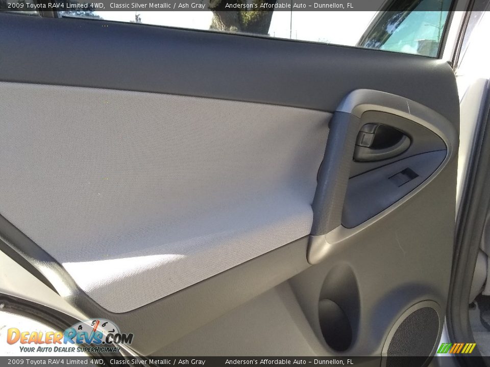 2009 Toyota RAV4 Limited 4WD Classic Silver Metallic / Ash Gray Photo #14
