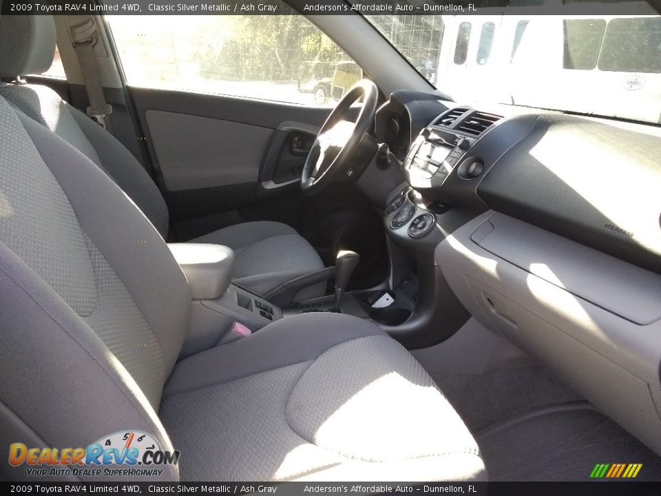 2009 Toyota RAV4 Limited 4WD Classic Silver Metallic / Ash Gray Photo #19