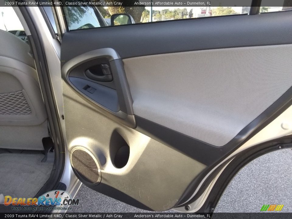 2009 Toyota RAV4 Limited 4WD Classic Silver Metallic / Ash Gray Photo #20