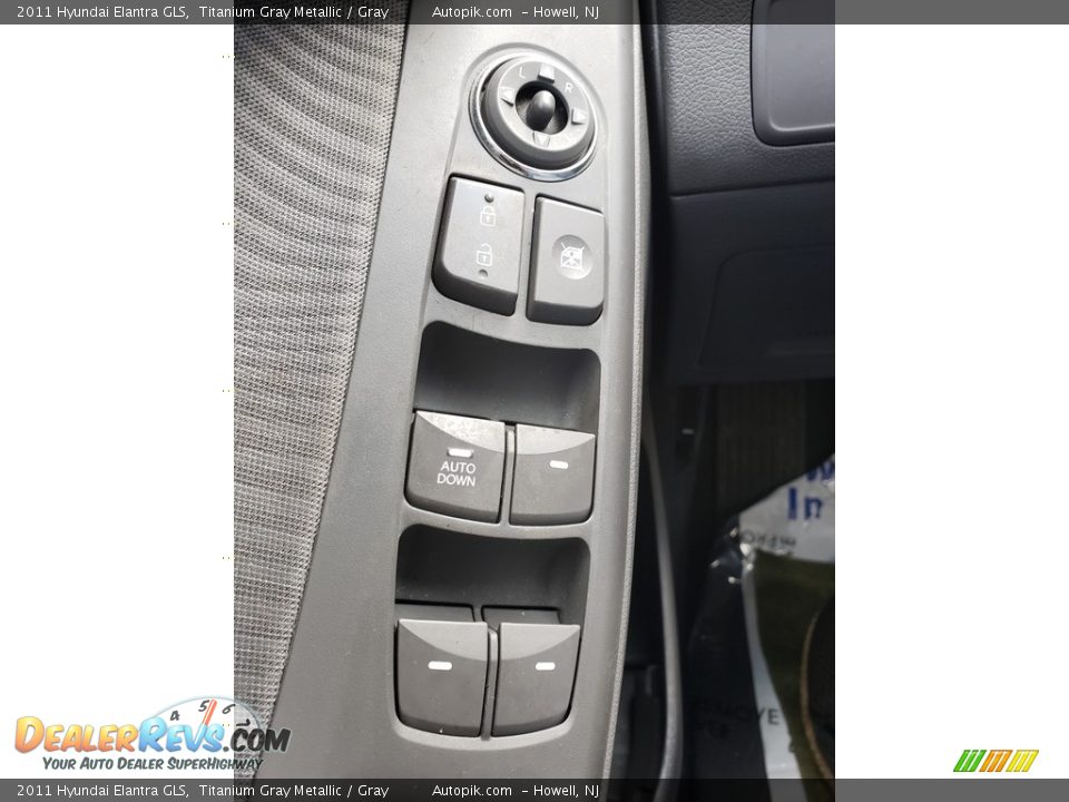 2011 Hyundai Elantra GLS Titanium Gray Metallic / Gray Photo #22