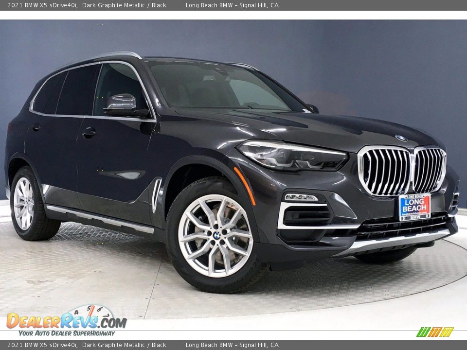 Front 3/4 View of 2021 BMW X5 sDrive40i Photo #19