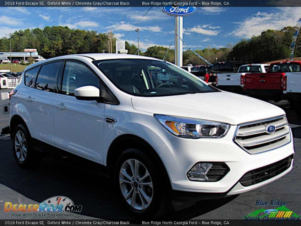 2019 Ford Escape SE Oxford White / Chromite Gray/Charcoal Black Photo #2