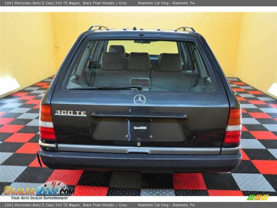 1991 Mercedes-Benz E Class 300 TE Wagon Black Pearl Metallic / Grey Photo #5