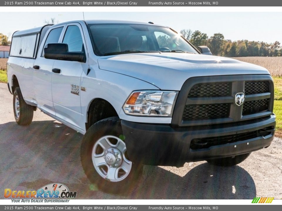 Front 3/4 View of 2015 Ram 2500 Tradesman Crew Cab 4x4 Photo #1