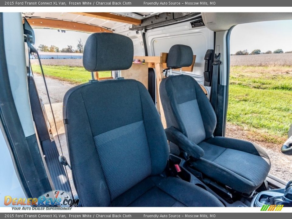 2015 Ford Transit Connect XL Van Frozen White / Charcoal Black Cloth Photo #31