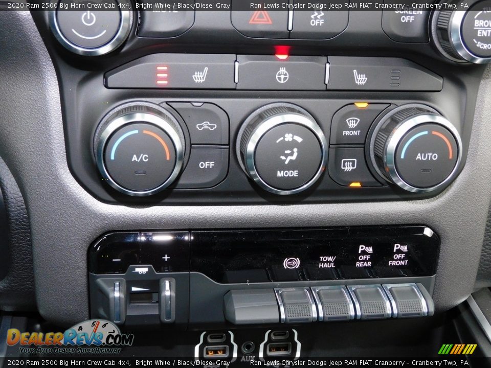 2020 Ram 2500 Big Horn Crew Cab 4x4 Bright White / Black/Diesel Gray Photo #17
