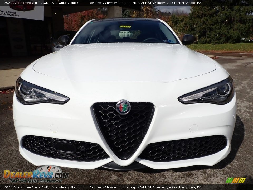 2020 Alfa Romeo Giulia AWD Alfa White / Black Photo #2