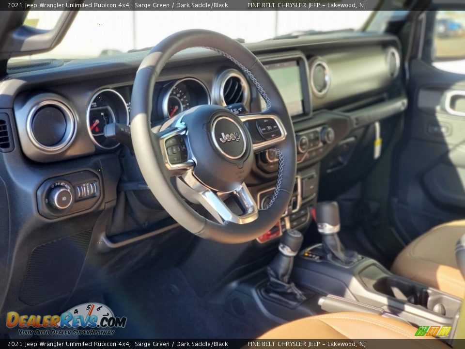 Dashboard of 2021 Jeep Wrangler Unlimited Rubicon 4x4 Photo #10
