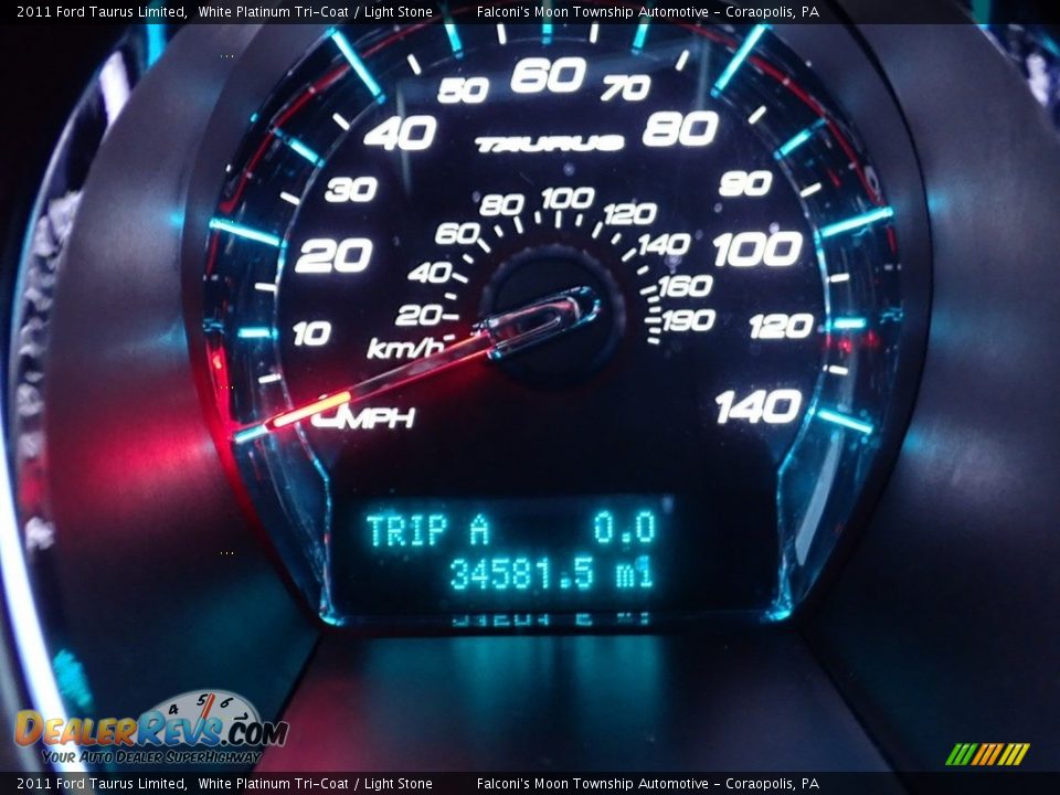 2011 Ford Taurus Limited White Platinum Tri-Coat / Light Stone Photo #24