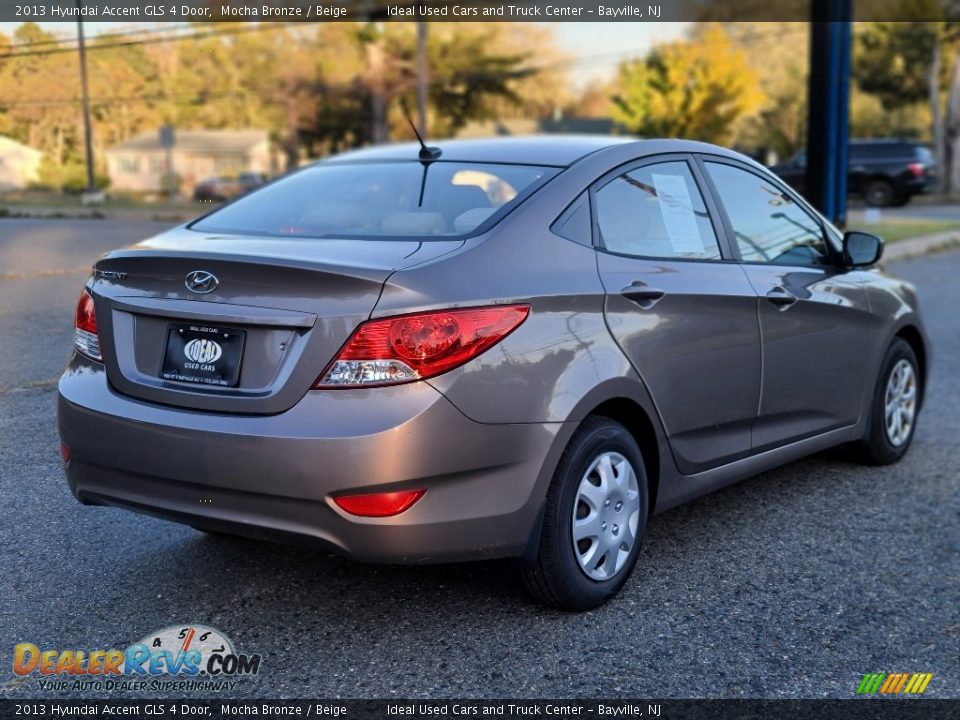 2013 Hyundai Accent GLS 4 Door Mocha Bronze / Beige Photo #5
