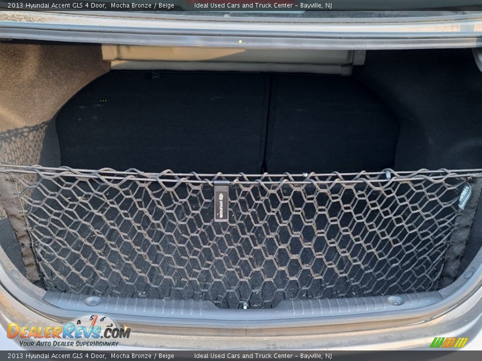 2013 Hyundai Accent GLS 4 Door Mocha Bronze / Beige Photo #13