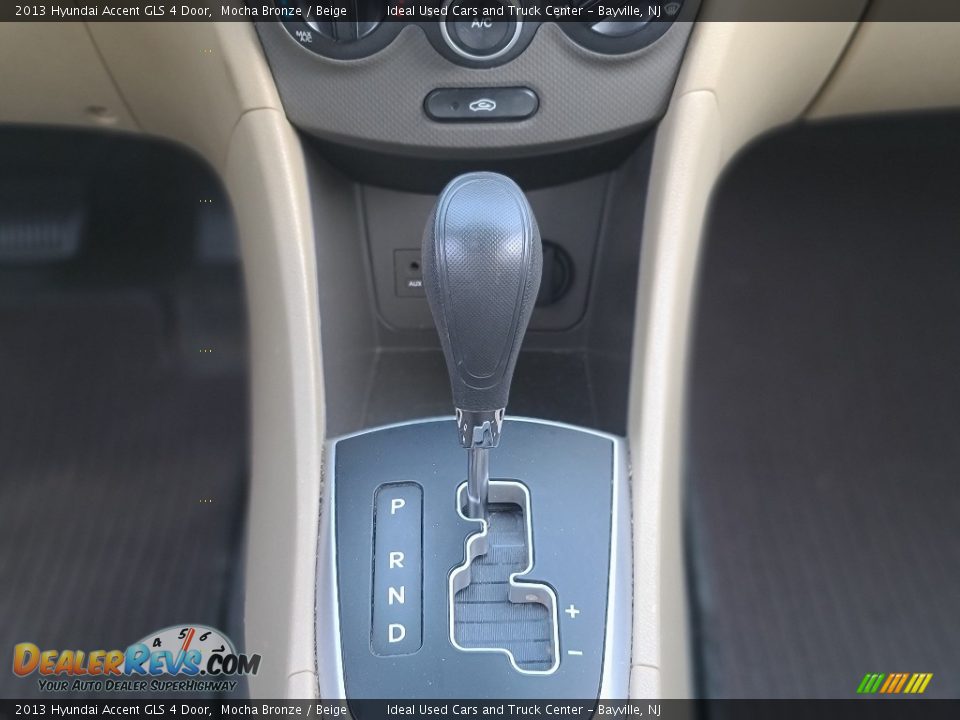 2013 Hyundai Accent GLS 4 Door Mocha Bronze / Beige Photo #22