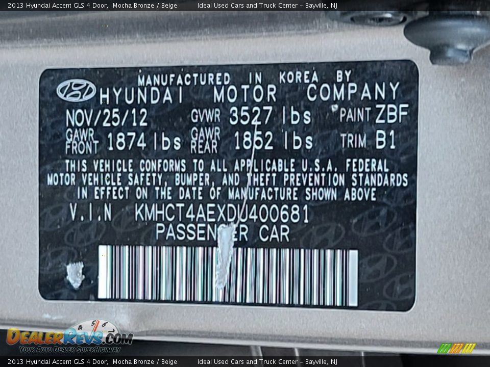 2013 Hyundai Accent GLS 4 Door Mocha Bronze / Beige Photo #24