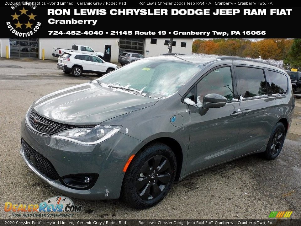 2020 Chrysler Pacifica Hybrid Limited Ceramic Grey / Rodeo Red Photo #1