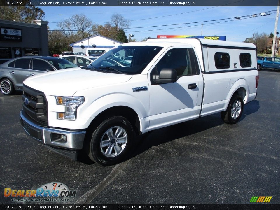 2017 Ford F150 XL Regular Cab Oxford White / Earth Gray Photo #2