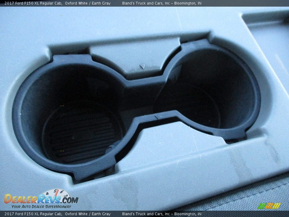 2017 Ford F150 XL Regular Cab Oxford White / Earth Gray Photo #27