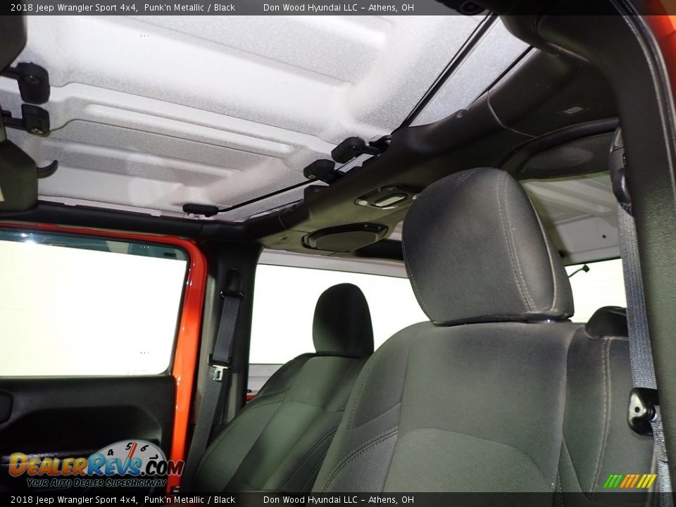 2018 Jeep Wrangler Sport 4x4 Punk'n Metallic / Black Photo #28