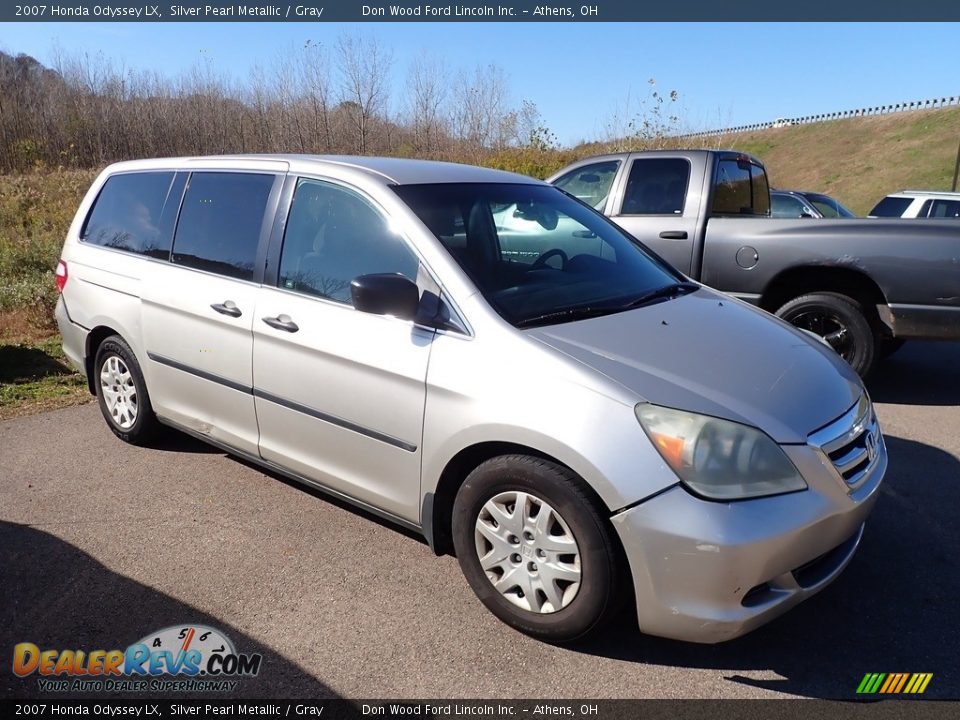 Front 3/4 View of 2007 Honda Odyssey LX Photo #2