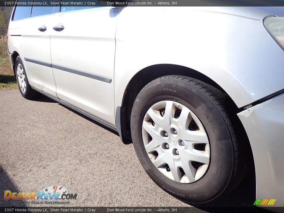 2007 Honda Odyssey LX Silver Pearl Metallic / Gray Photo #3