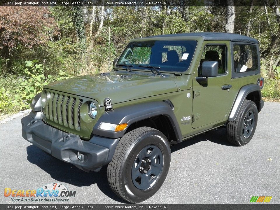 Front 3/4 View of 2021 Jeep Wrangler Sport 4x4 Photo #2