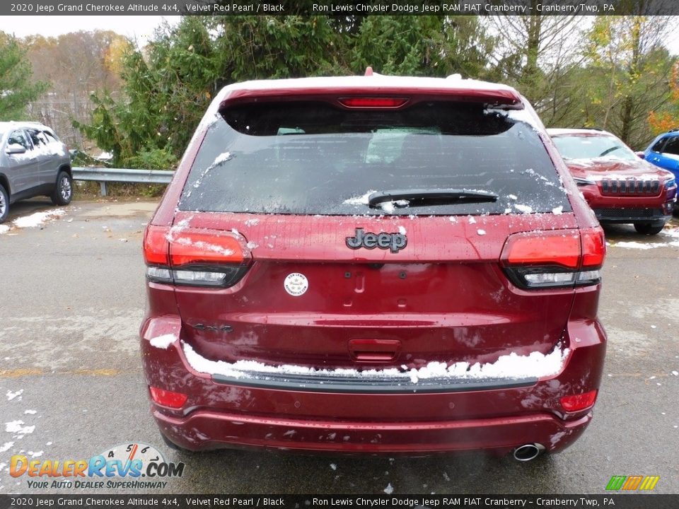 2020 Jeep Grand Cherokee Altitude 4x4 Velvet Red Pearl / Black Photo #6