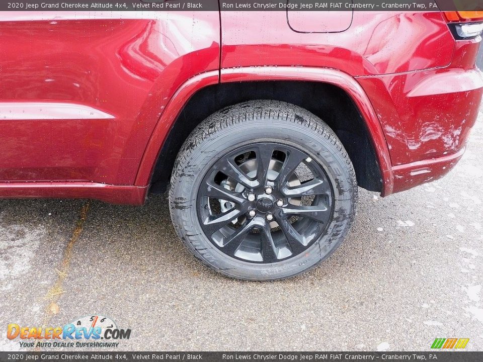 2020 Jeep Grand Cherokee Altitude 4x4 Velvet Red Pearl / Black Photo #10