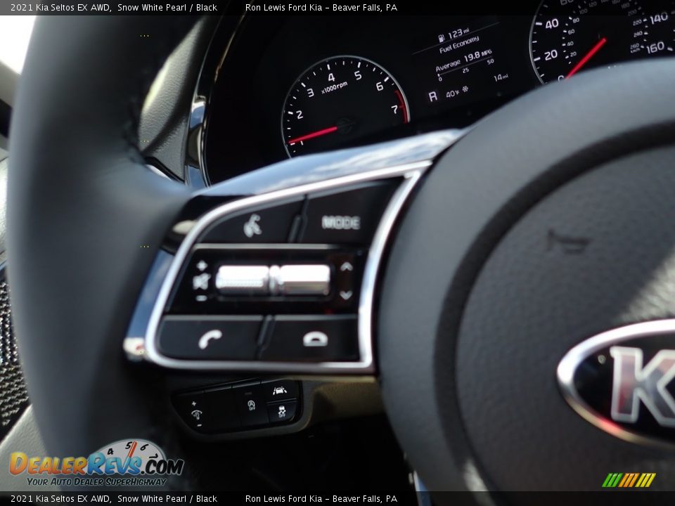 2021 Kia Seltos EX AWD Snow White Pearl / Black Photo #20