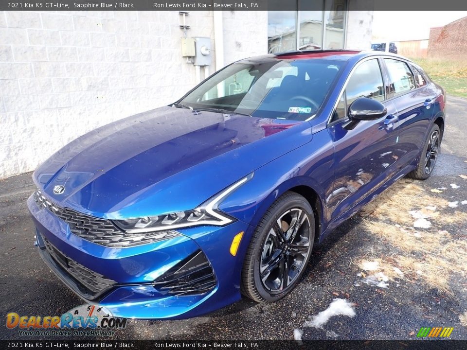 Front 3/4 View of 2021 Kia K5 GT-Line Photo #2